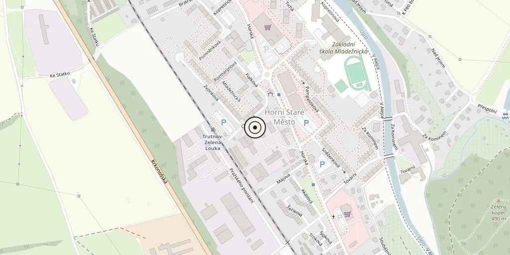 Mapa okolí: Horská 289, Trutnov, čtvrť Zelená Louka. Vchod je vyznačený kroužkem uprostřed.